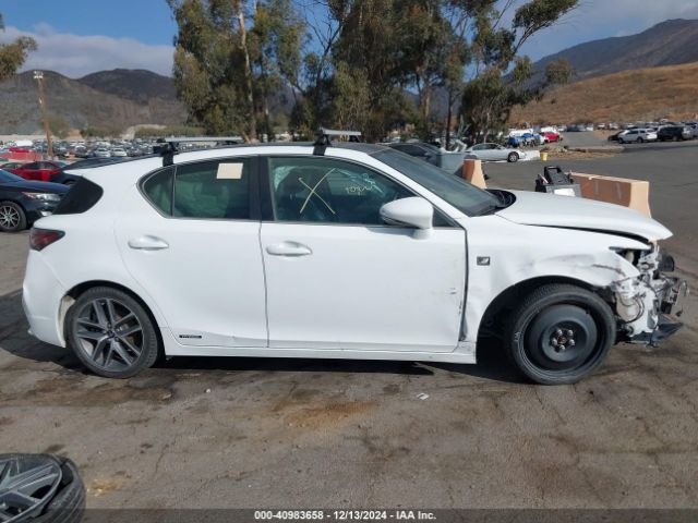 JTHKD5BH6H2284052 Lexus CT 200H