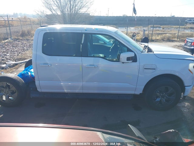 Ford F-150 Lightning Lariat 2023 1FTVW1EV1PWG26355 Image 13