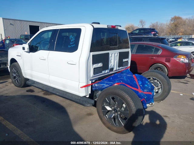 Ford F-150 Lightning Lariat 2023 1FTVW1EV1PWG26355 Image 3