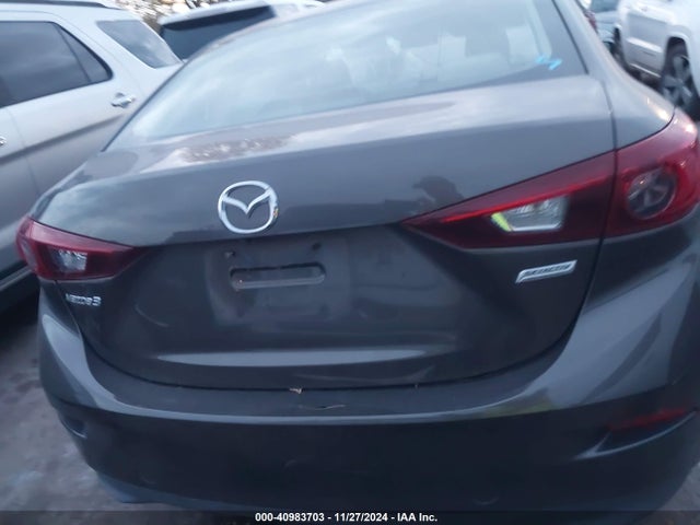 Mazda MAZDA3 2016 3MZBM1T76GM256644 Image 15