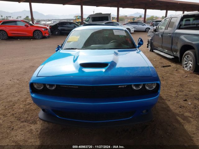 2C3CDZDJ4FH901051 Dodge Challenger Srt 392