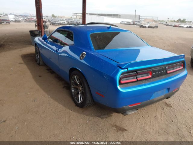 2C3CDZDJ4FH901051 Dodge Challenger Srt 392