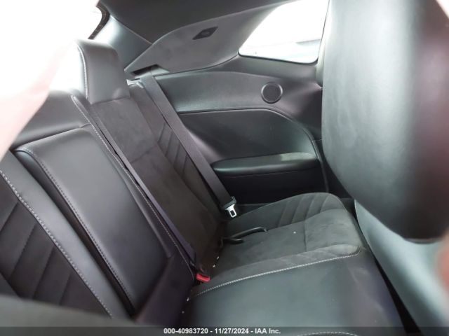 2C3CDZDJ4FH901051 Dodge Challenger Srt 392