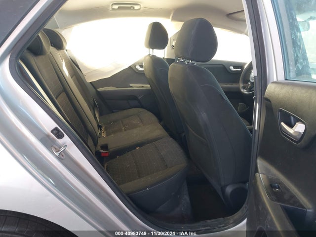 KIA RIO S 2019 3KPA24AB9KE166999 Image 8