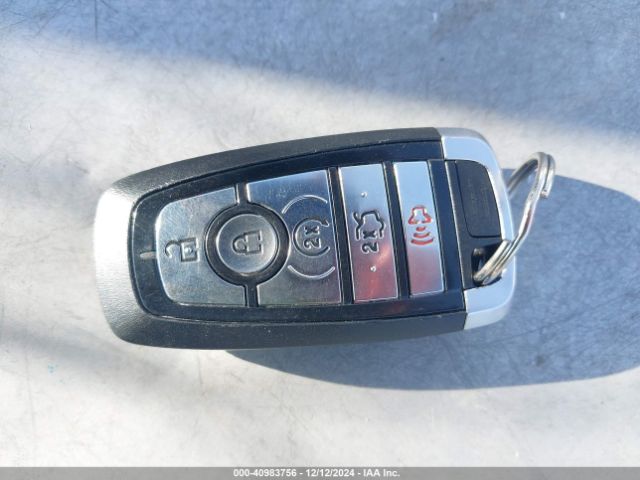 2FMPK4AP4HBC36569 Ford EDGE SPORT