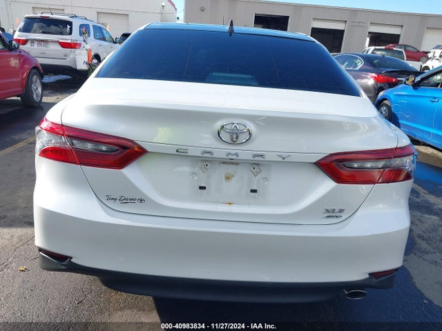 Toyota CAMRY XLE 2021 4T1F11BK7MU024964 Image 16