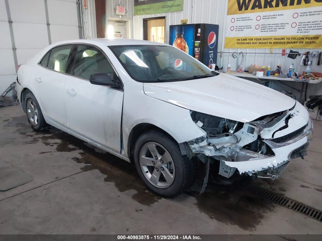2016 1G11A5SA0GU138864 main image