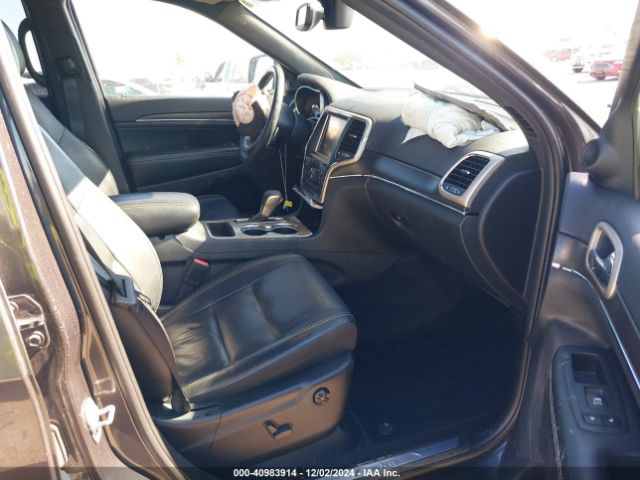 1C4RJEBG2HC820022 Jeep Grand Cherokee Limited 4x2