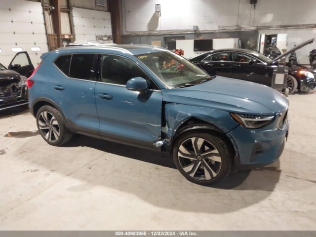 2024 VOLVO XC40 YV4L12UE9R2225740