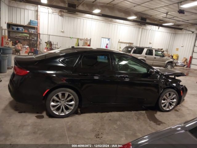 1C3CCCBB8FN749875 Chrysler 200 S