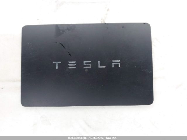 5YJ3E1EB4NF133285 Tesla Model 3 Long Range Dual Motor All-wheel Drive