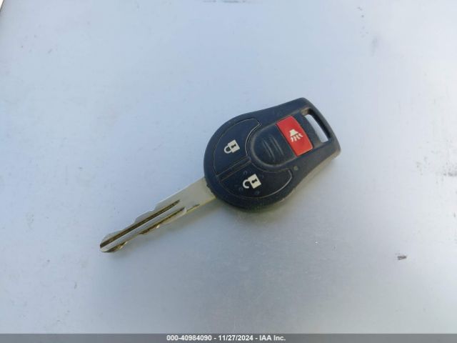 JN8AS5MT2FW155658 Nissan Rogue Select S