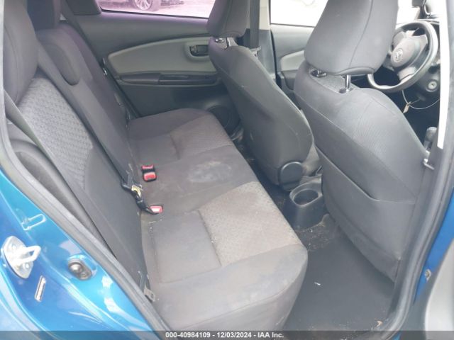 VNKKTUD33FA033015 Toyota YARIS L