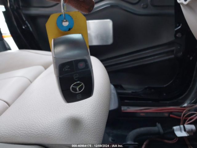WDC4M4GB0LW004727 Mercedes-Benz GLB 250
