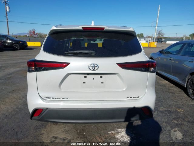 5TDHZRBHXNS230942 Toyota Highlander Xle