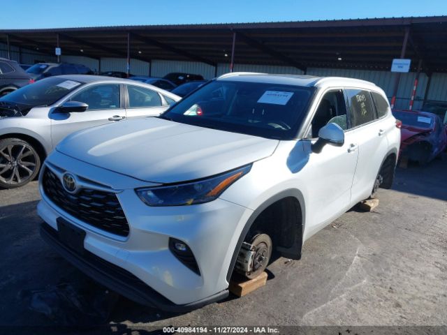 5TDHZRBHXNS230942 Toyota Highlander Xle