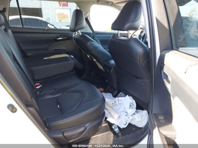 5TDHZRBHXNS230942 Toyota Highlander Xle