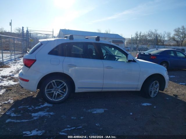 WA1C2AFP3HA075728 Audi Q5 2.0t Premium