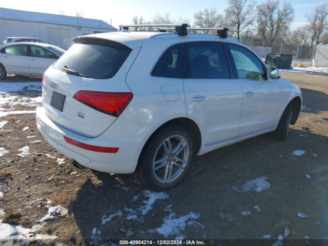 WA1C2AFP3HA075728 Audi Q5 2.0t Premium