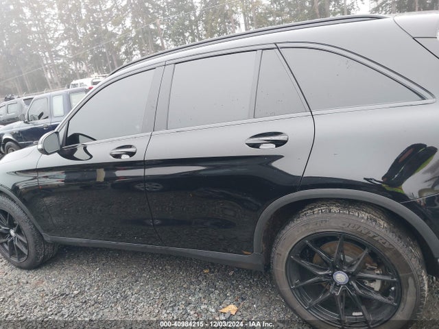 WDC0G4KB1HF179184 Mercedes-Benz Glc 300 4matic