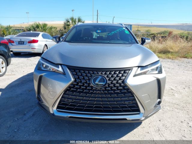 JTHY3JBH3K2003256 Lexus UX 200