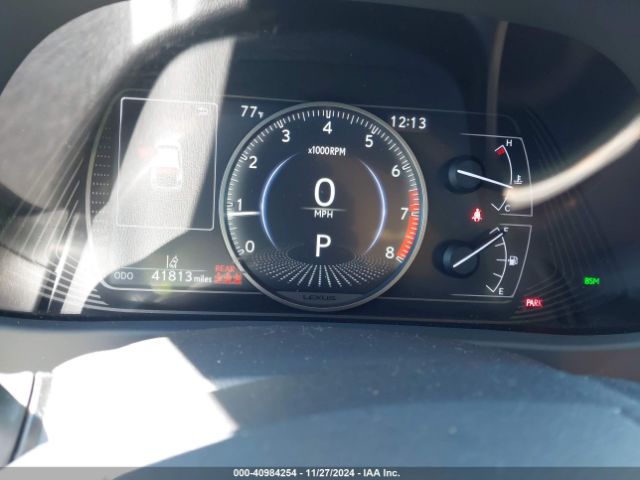 JTHY3JBH3K2003256 Lexus UX 200