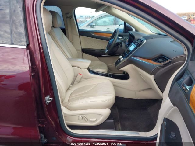 5LMCJ2D99JUL18829 Lincoln MKC SELECT