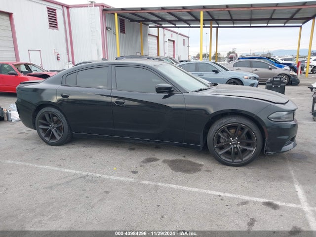 2C3CDXHG7GH235257 Dodge Charger Sxt