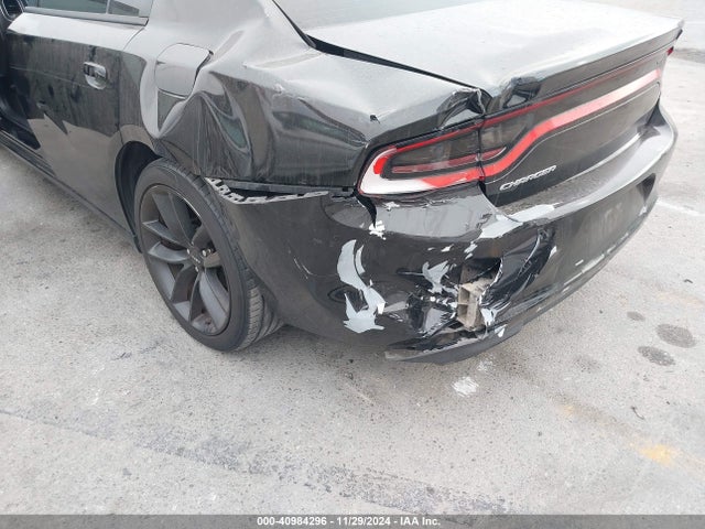2C3CDXHG7GH235257 Dodge Charger Sxt