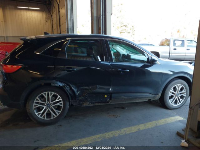 1FMCU9H93NUA86120 Ford ESCAPE SEL