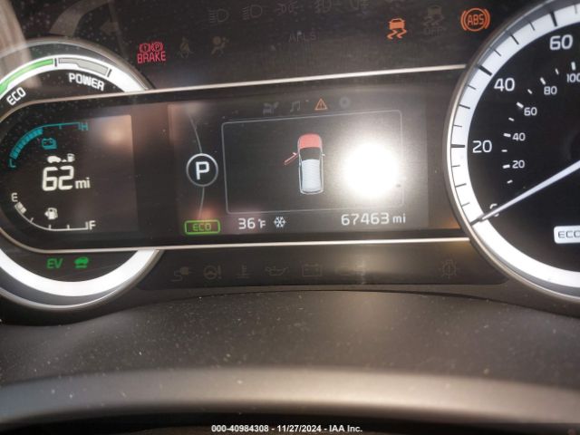 KNDCB3LCXH5092005 KIA NIRO LX