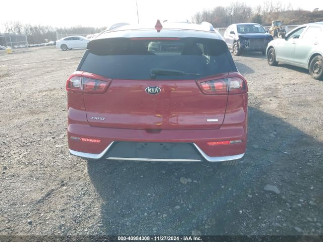 KNDCB3LCXH5092005 KIA NIRO LX