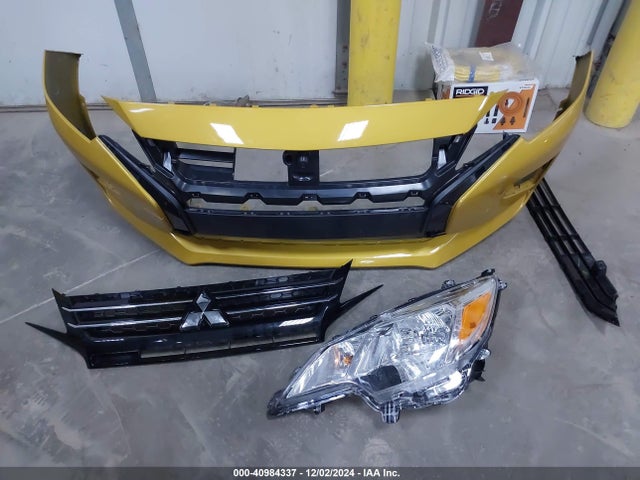 ML32AUHJ3RH025468 Mitsubishi Mirage Es/le