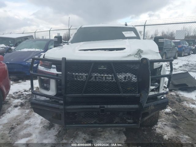 2GC1YNEY8N1201293 Chevrolet Silverado 2500hd 4wd  Standard Bed Lt