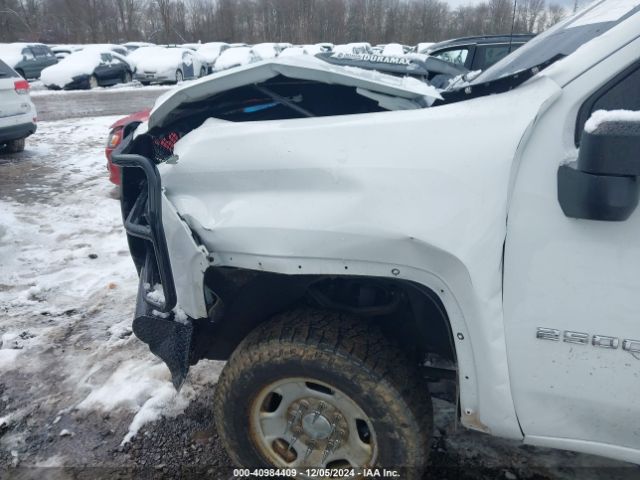 2GC1YNEY8N1201293 Chevrolet Silverado 2500hd 4wd  Standard Bed Lt