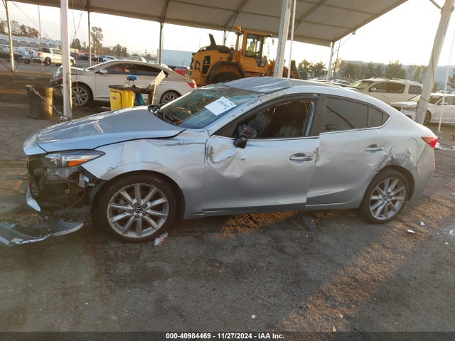 3MZBN1V74HM151290 Mazda Mazda3 Touring