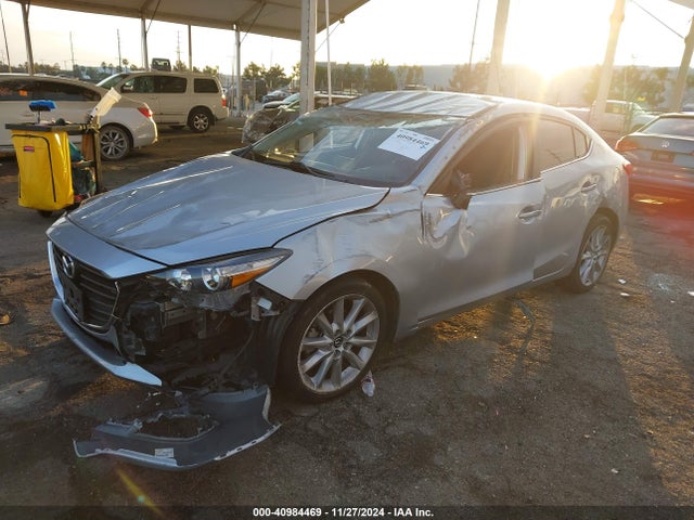 3MZBN1V74HM151290 Mazda Mazda3 Touring