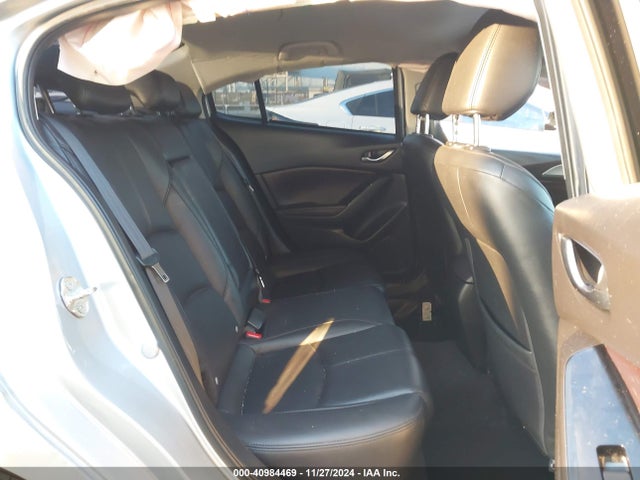 3MZBN1V74HM151290 Mazda Mazda3 Touring