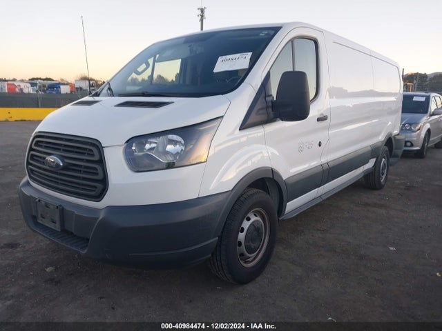 1FTYE2YM2JKB30889 Ford Transit-150