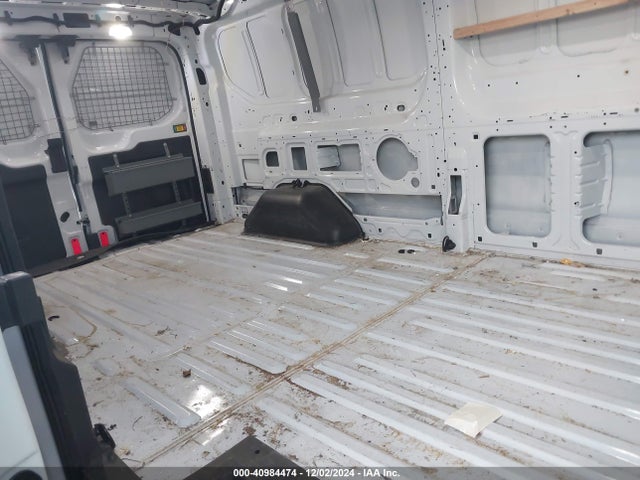 1FTYE2YM2JKB30889 Ford Transit-150