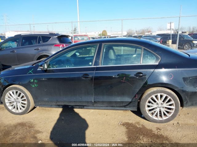 3VWD17AJ6FM311871 Volkswagen Jetta 1.8t Se