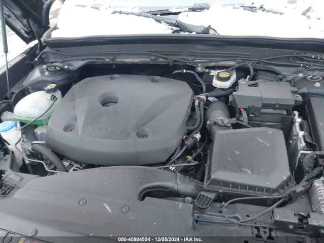 YV4162UK4L2242614 Volvo Xc40 T5 Momentum