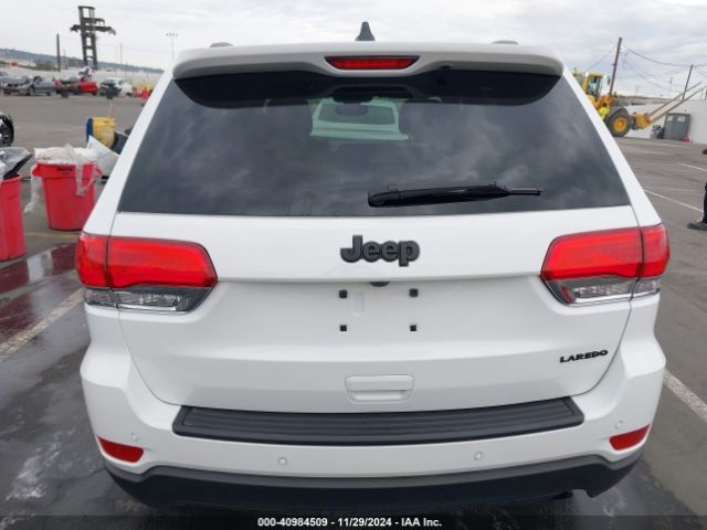 1C4RJEAG6JC399994 Jeep Grand Cherokee Laredo E 4x2