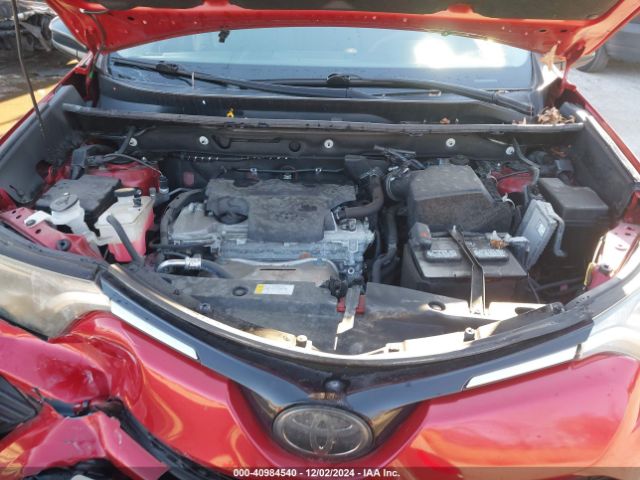 2T3ZFREV8HW312749 Toyota RAV4 LE