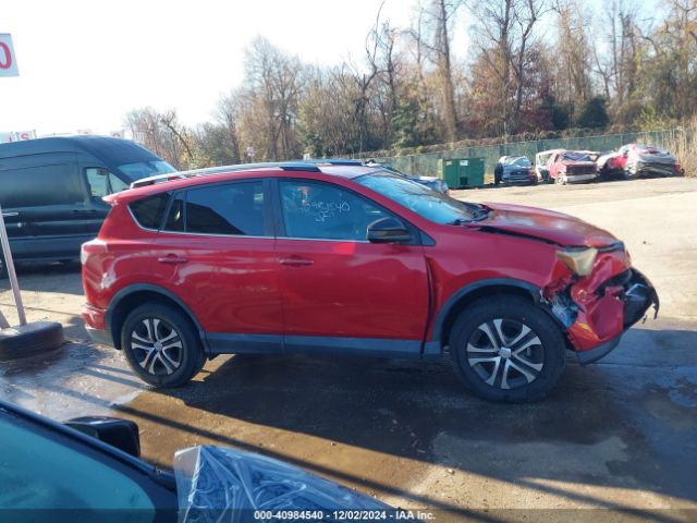 2T3ZFREV8HW312749 Toyota RAV4 LE