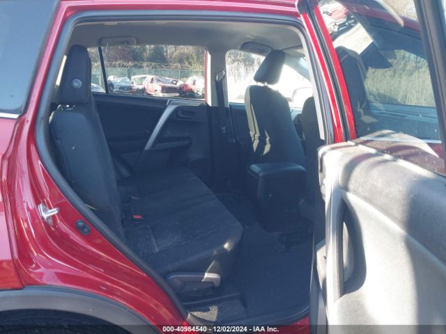 2T3ZFREV8HW312749 Toyota RAV4 LE