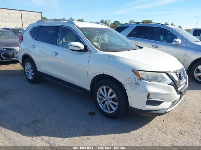 Nissan ROGUE SV 2017 JN8AT2MT4HW137225 Image 1