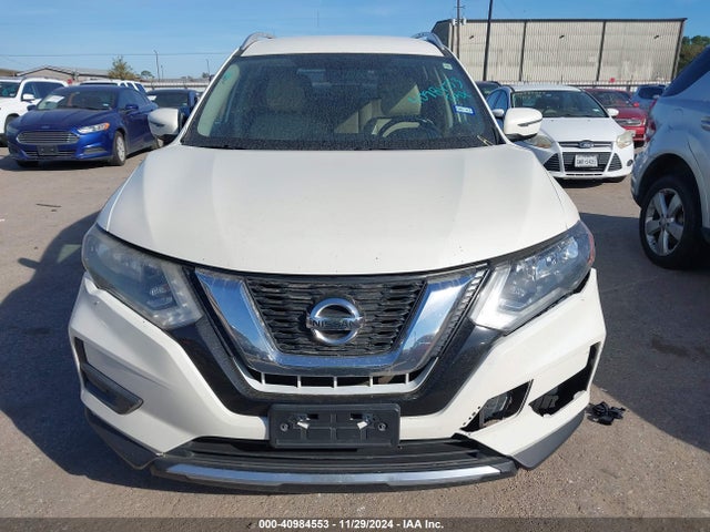 Nissan ROGUE SV 2017 JN8AT2MT4HW137225 Image 12