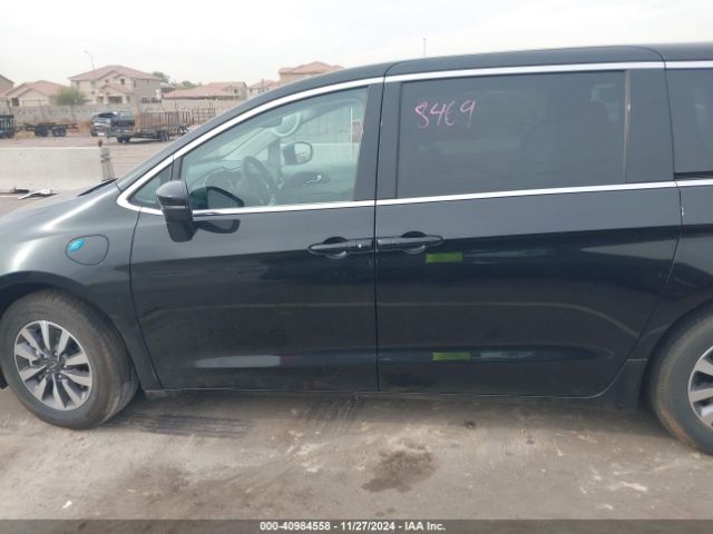 2C4RC1L76PR622275 Chrysler Pacifica Hybrid Touring L