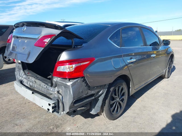 Nissan SENTRA S 2018 3N1AB7AP6JY233152 Image 4